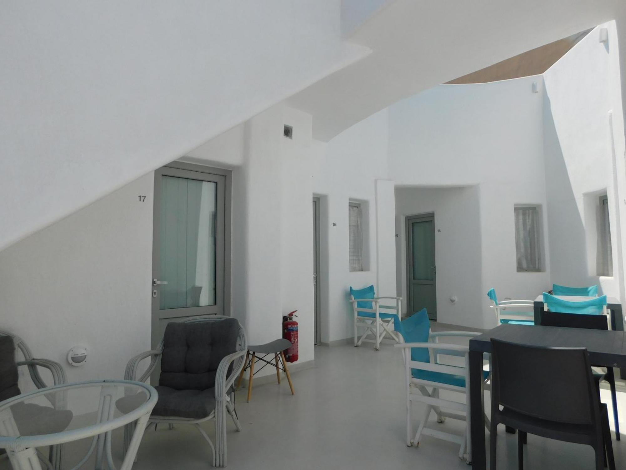 Fira Unique Rooms Extérieur photo