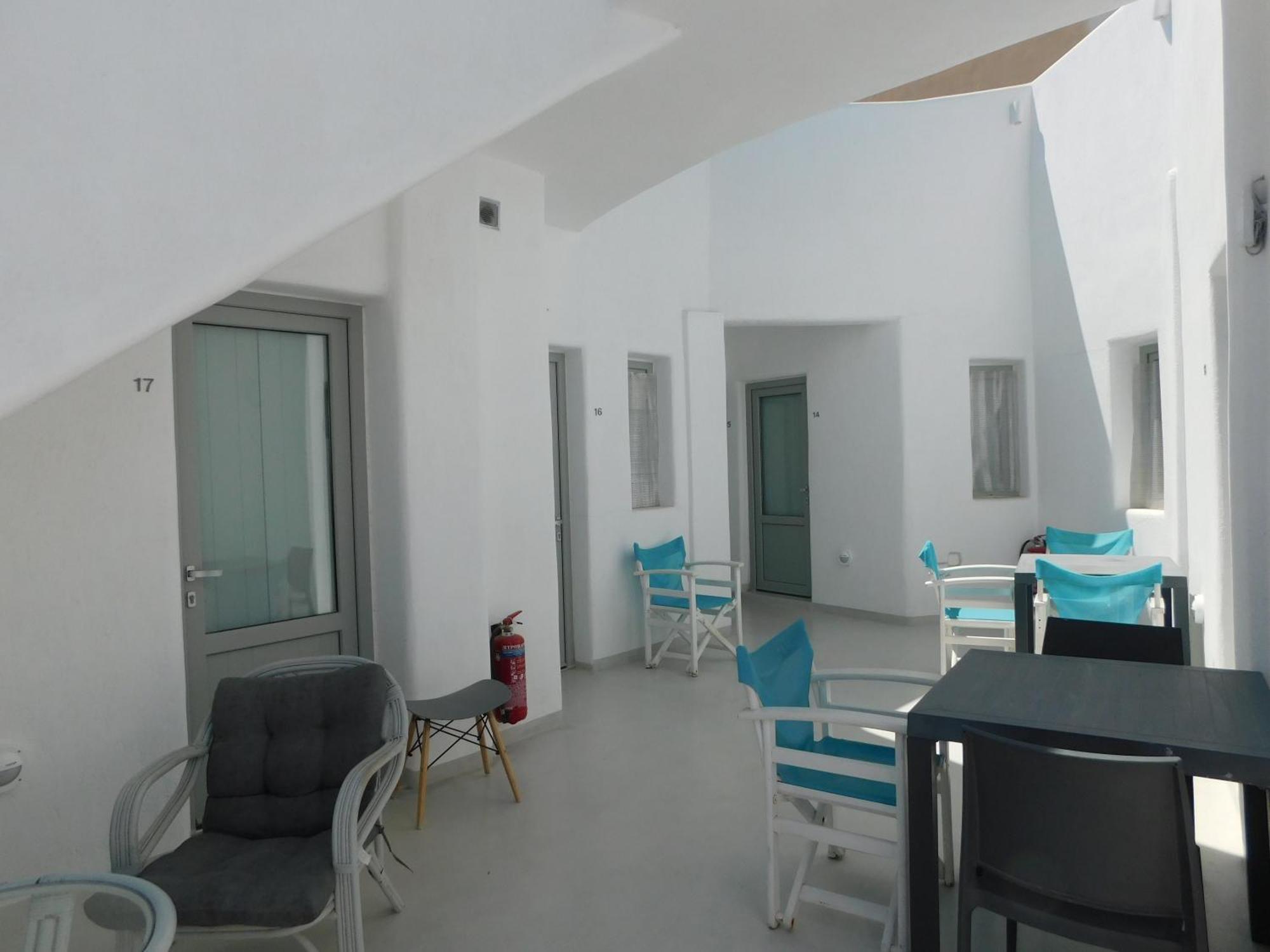 Fira Unique Rooms Extérieur photo