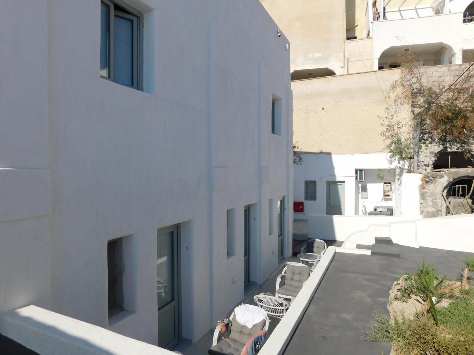 Fira Unique Rooms Extérieur photo